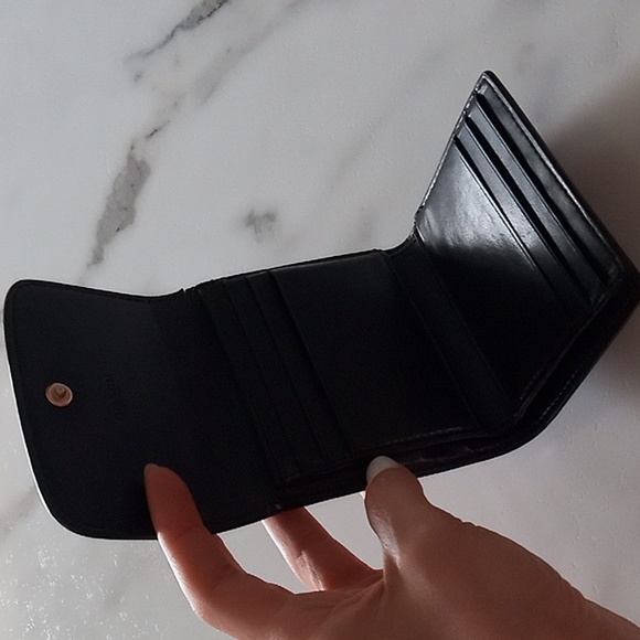 Authentic Ladies Coach Wallet - Picture 3 of 4